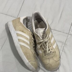 Adidas Gazelle Men's Beige and White Sneakers